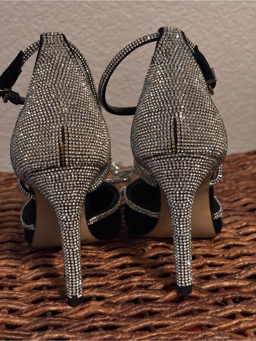 Gianni Bini Black Rhinestone Bow Heels | Crystal Embellished Stiletto | Size 6 - Picture 9 of 10
